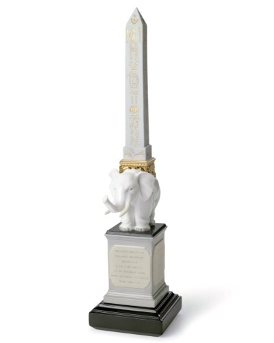 Lladro Pulcino obelisk (golden white left) Porcelain Figurine 01007172 retired historical piece image