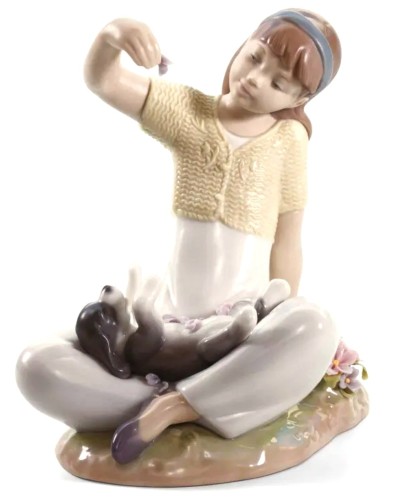 Lladro Playtime with Petals Privilege Gold Porcelain Figurine 01007711 historical piece Figurines & Collectables, Lladro Collectables, Lladro / Nao Figurines, Lladro / Nao, Brand New image