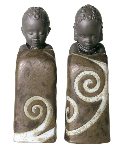 Lladro Salt & Pepper Shakers 01012502 Pulse of Africa historical piece image