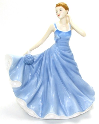 Royal Doulton October Hydrangea Understanding Flower of the Month Figurine HN5509 image