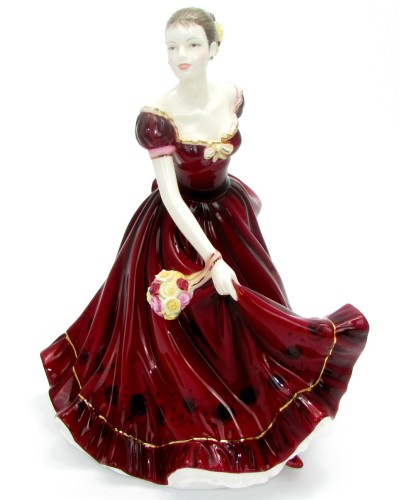 Royal Doulton Sophie HN5376 Pretty Ladies Annual Figure of the Year 2010 unboxed image