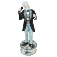 Royal Doulton Alexander Graham Bell The Pioneers Collection Prestige Figurine HN5052 Royal Doulton Alexander Graham Bell The Pioneers Collection Prestige Figurine HN5052