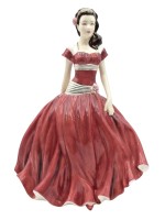 Royal Doulton English Rose Pretty Ladies Nationalities Figurine HN5029 Royal Doulton English Rose Pretty Ladies Nationalities Figurine HN5029