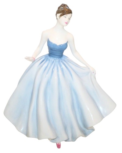 Royal Doulton Sweet Innocence Pretty Ladies Figurine HN4740 Royal Doulton, Royal Doulton Contemporary Pretty Ladies, Pretty Ladies, Figurines & Collectables, Royal Doulton, Pre Owned image