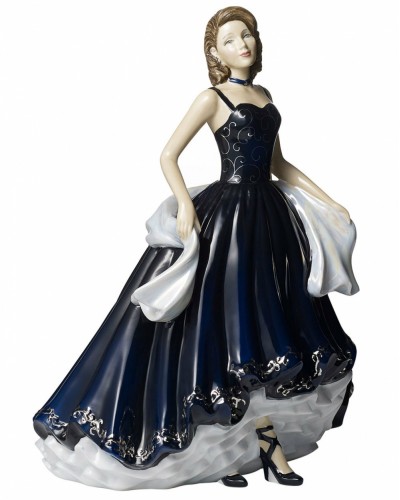 Royal Doulton Meghan Figure of the Year 2020 HN5923 image