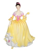 Royal Doulton Welsh Beauty Pretty Ladies Nationalities Figurine HN5032
