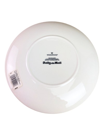 Showing image for Wedgwood VE Day Collectors Plate commissioned for the Daily Mail Wedgwood VE Day Collectors Plate commissioned for the Daily Mail Wedgwood, Collectors Plates, Homewares, Wedgwood , Collectors Plates, Wedgwood Collectors Plates, Pre Owned image