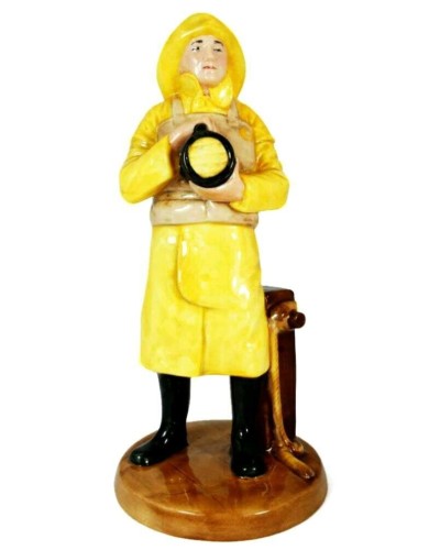 Royal Doulton The Lifeboat Man Sea Character`s Figurine HN4570 image